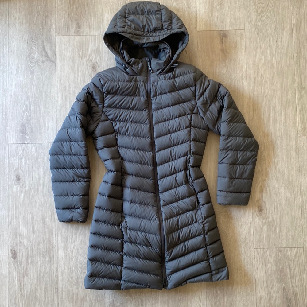 Patagonia Silent Down Parka